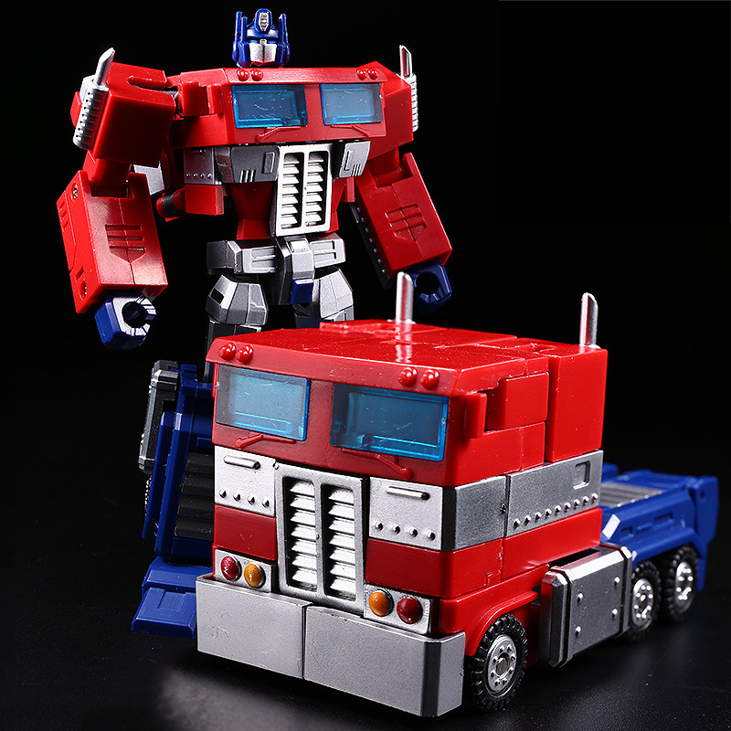 Transformation G1 Splicing toy - Model Kit Optimus Prime のレビューと価格