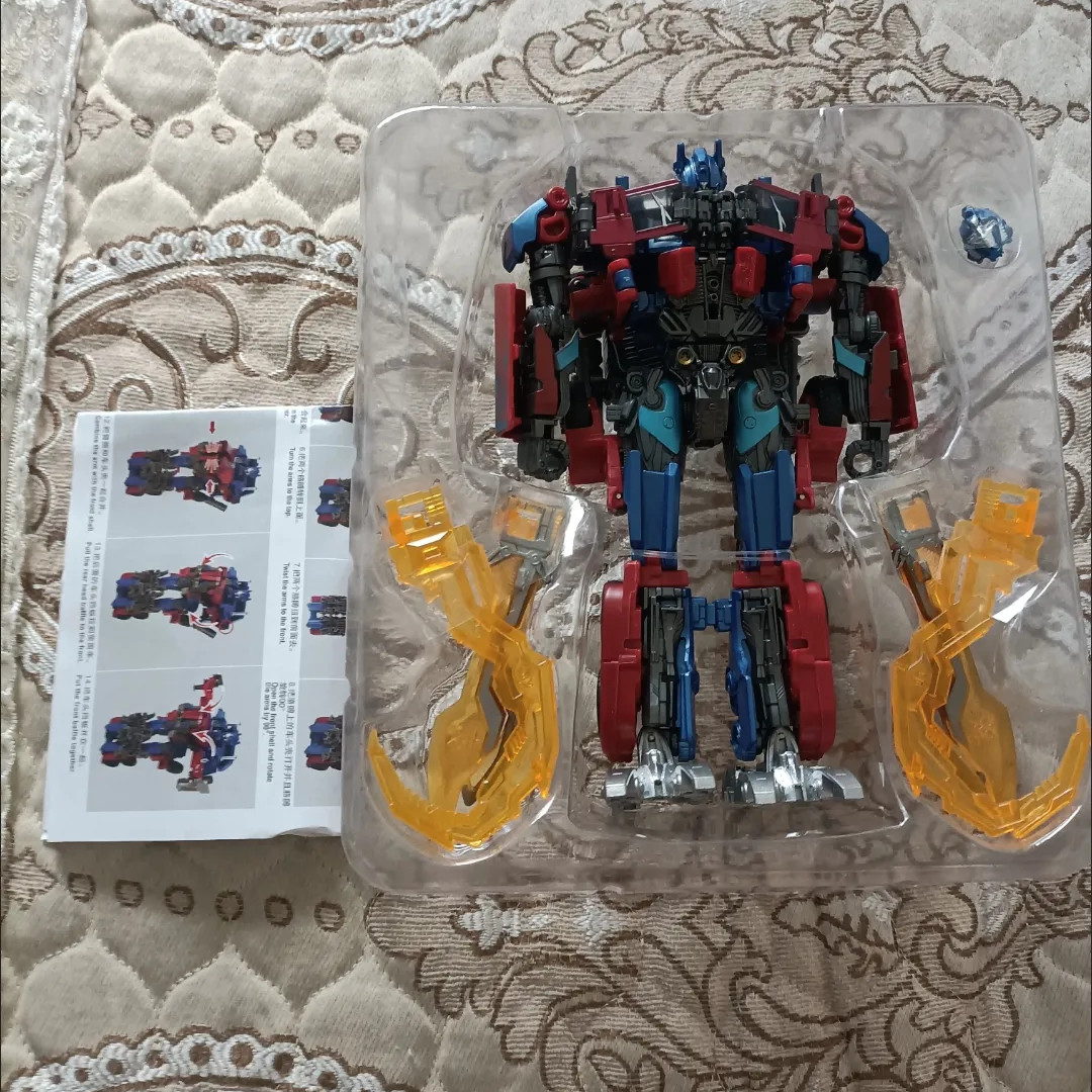Optimus Prime Bumblebee Transf - Model Kit Optimus Prime のレビューと価格
