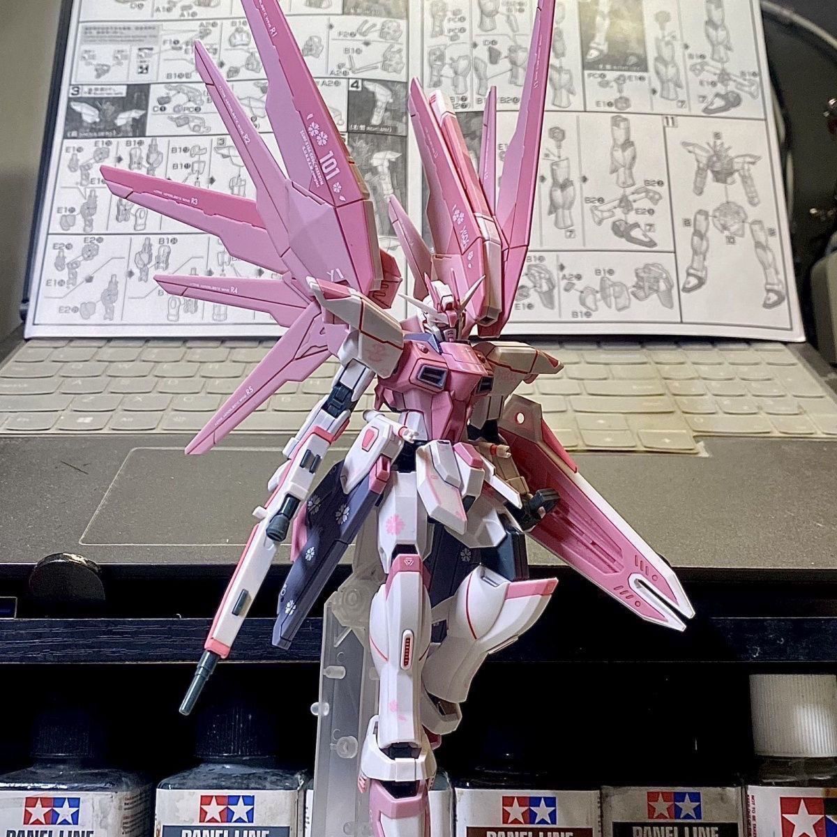 Gundam Xingdong XD Sakura Pink - Model Kit Anime のレビューと価格