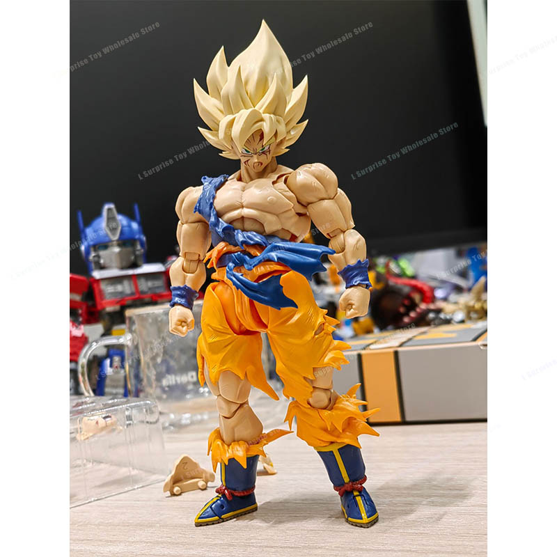 In Stock DCG Toys Dragon Ball  - Model Kit Vegeta のレビューと価格