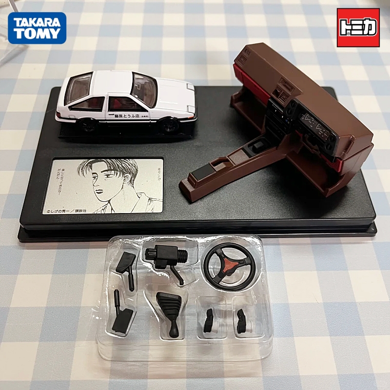 Takara Tomy Tomica Initial D T - Model Kit Ae86 のレビューと価格