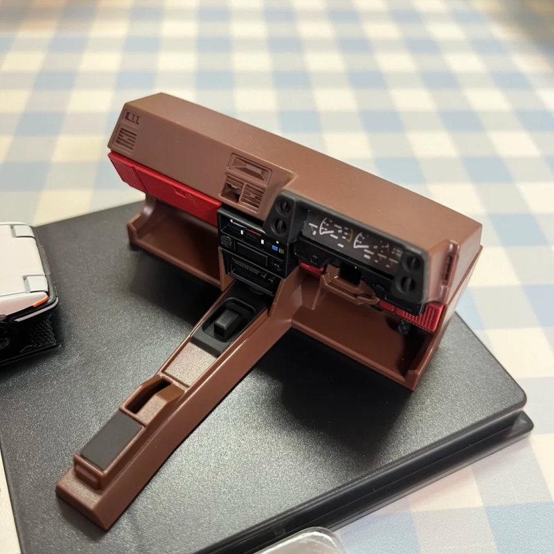 Takara Tomy Tomica Initial D T - Model Kit Ae86 のレビューと価格