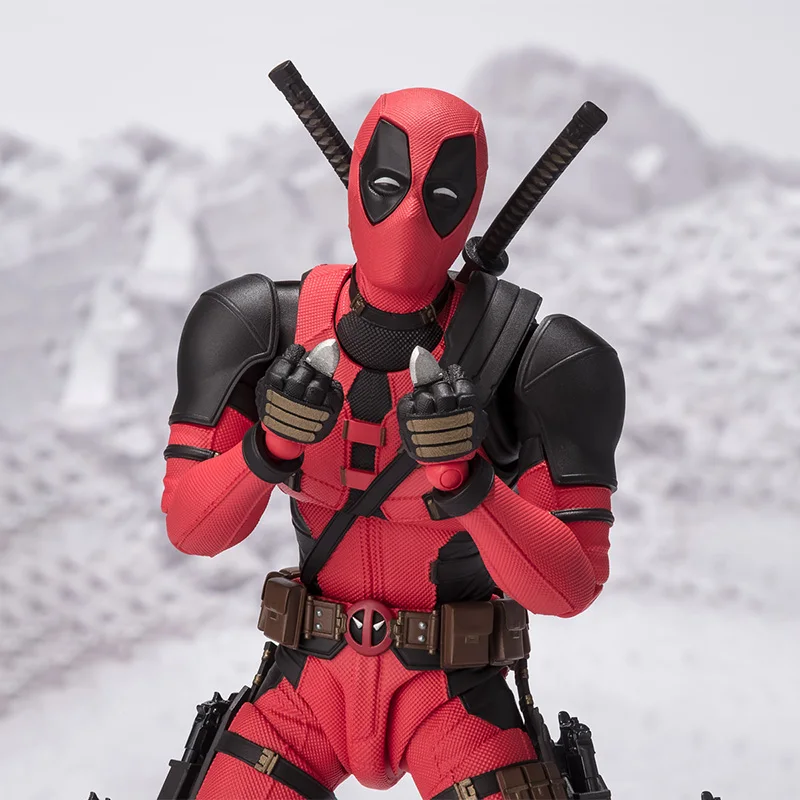 Original box Bandai SHF In sho - Model Kit Wolverine のレビューと価格