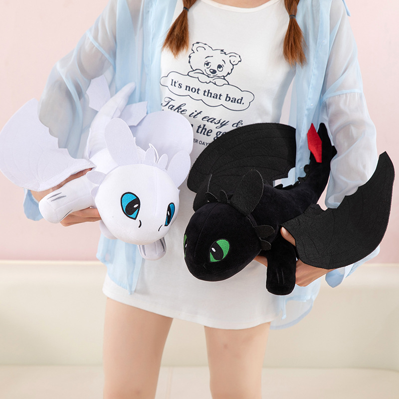 How to Train Your Dragon Night - Model Kit Cars のレビューと価格