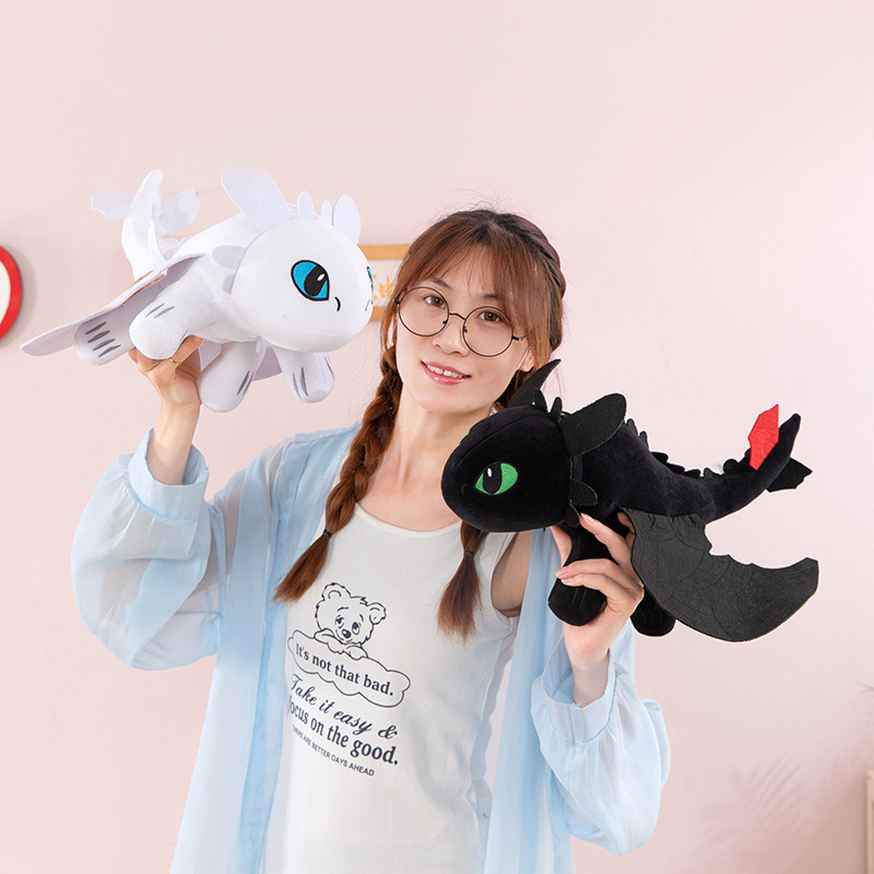 How to Train Your Dragon Night - Model Kit Cars のレビューと価格