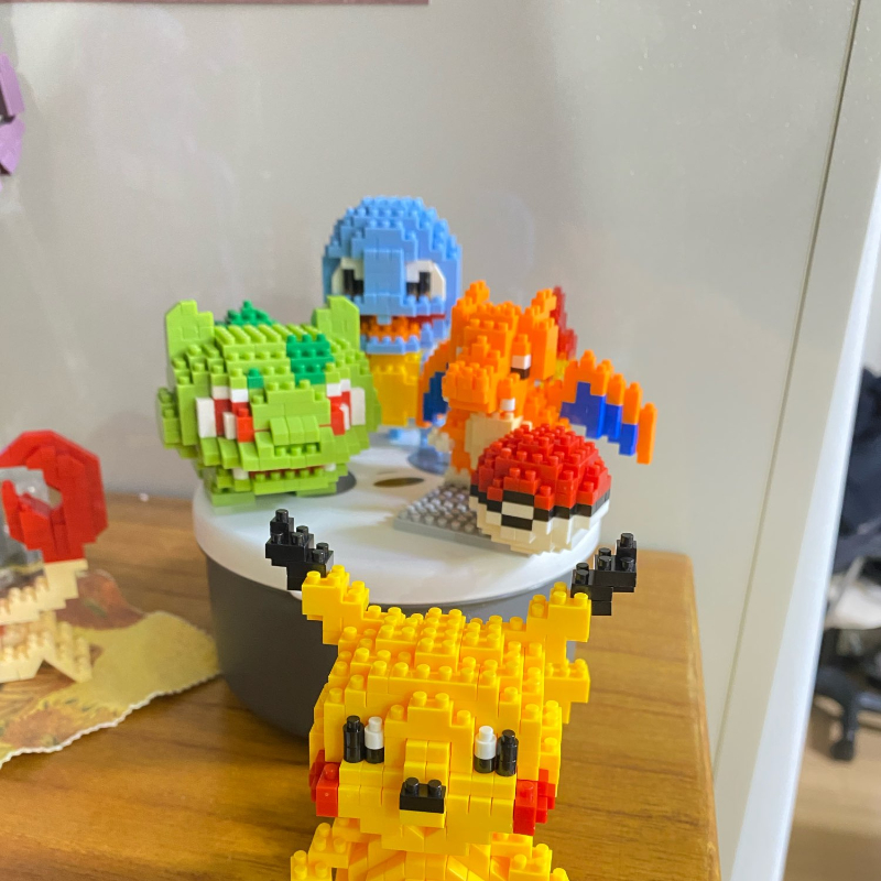 Pokemon Small Blocks Nanoblock - Model Kit Rayquaza のレビューと価格