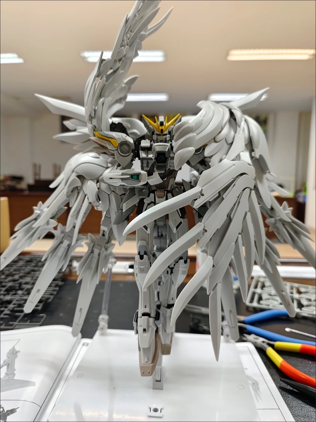 Daban 8827 MG 1/100 Wing Snow  - Gundam Model Mg のレビューと価格
