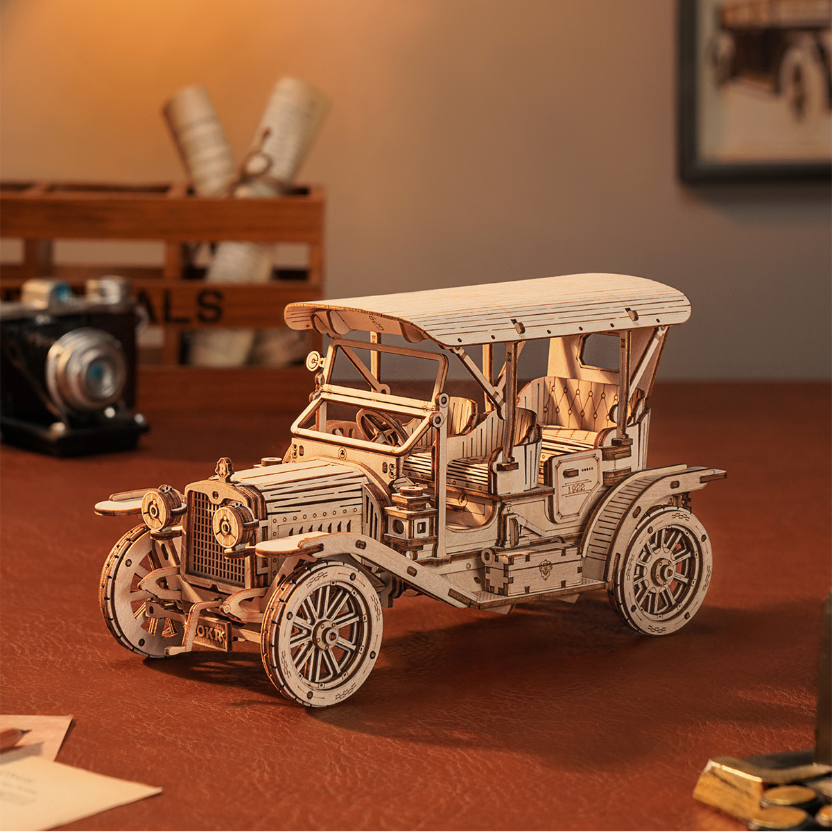 Robotime Rokr Classic Car 3D W - Model Kit Locomotive のレビューと価格