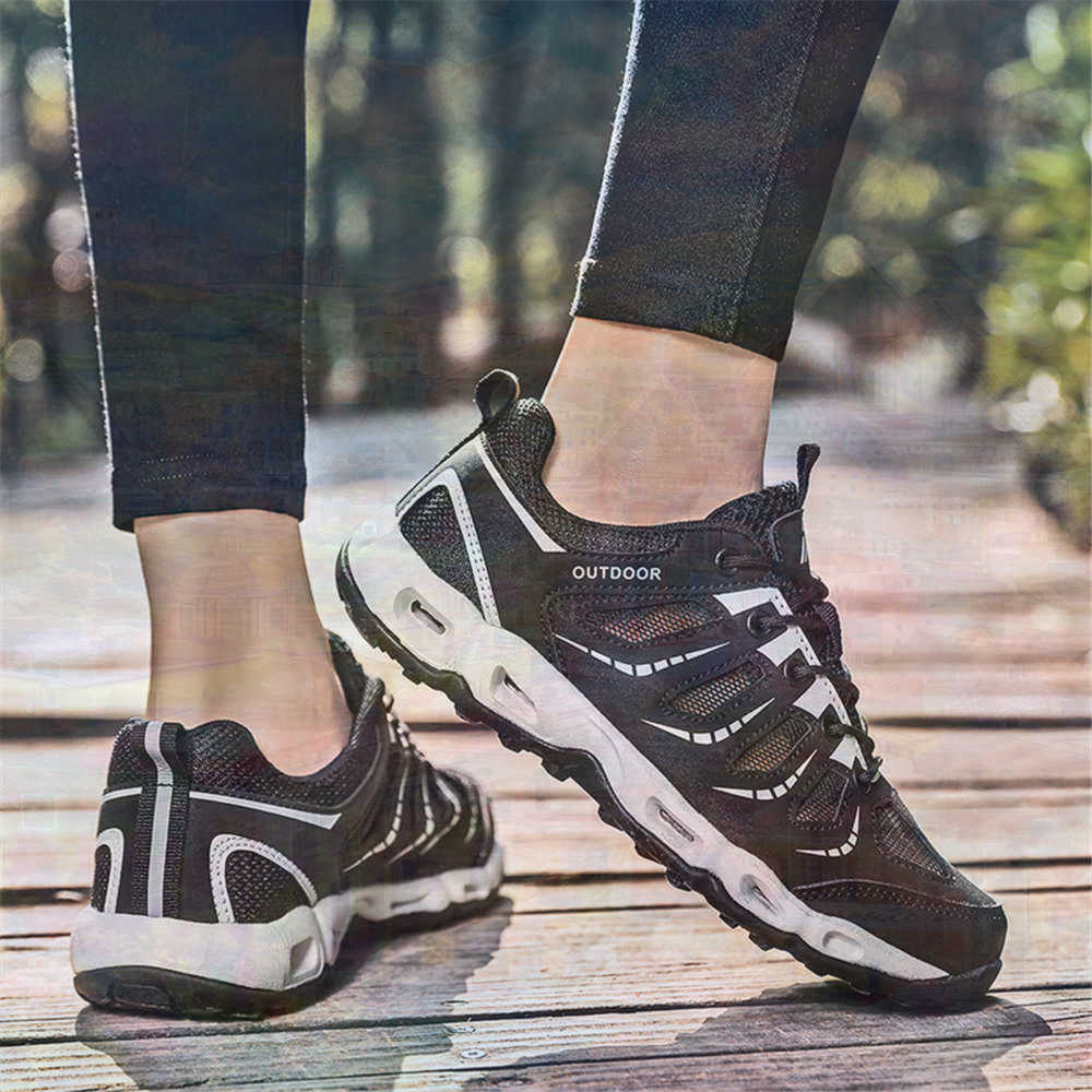 Sumer Round Tip Silver Sneaker - Model Kit Levels のレビューと価格