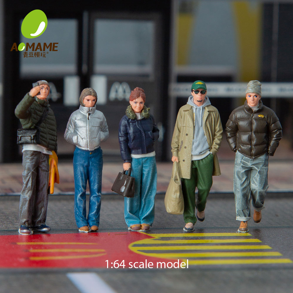 Kicarmod 1/64 Winter Streetwea - Model Kit Cars のレビューと価格