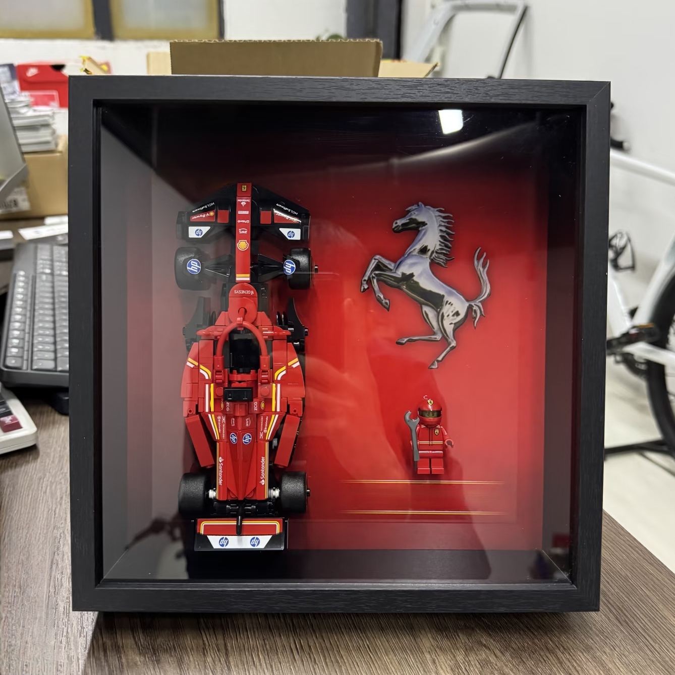 Display Wallboard Wall suitabl - Model Kit F1 のレビューと価格