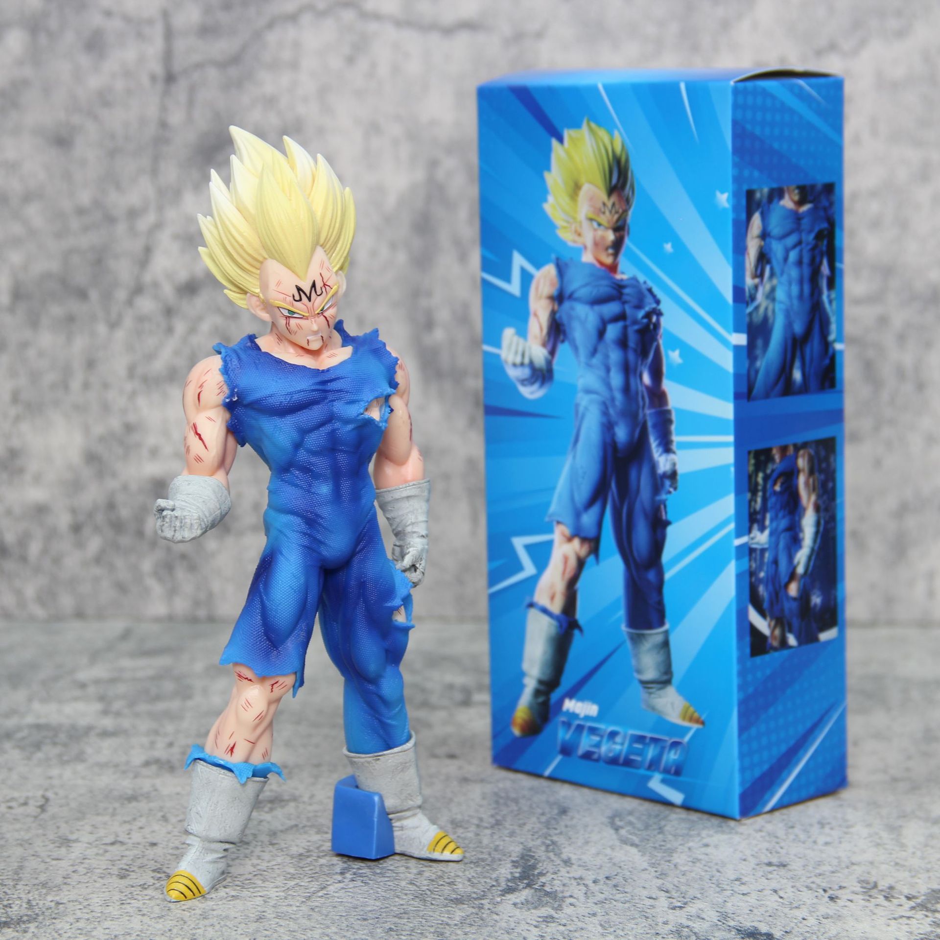 Dragon Ball Z Super Saiyan Pri - Model Kit Vegeta のレビューと価格