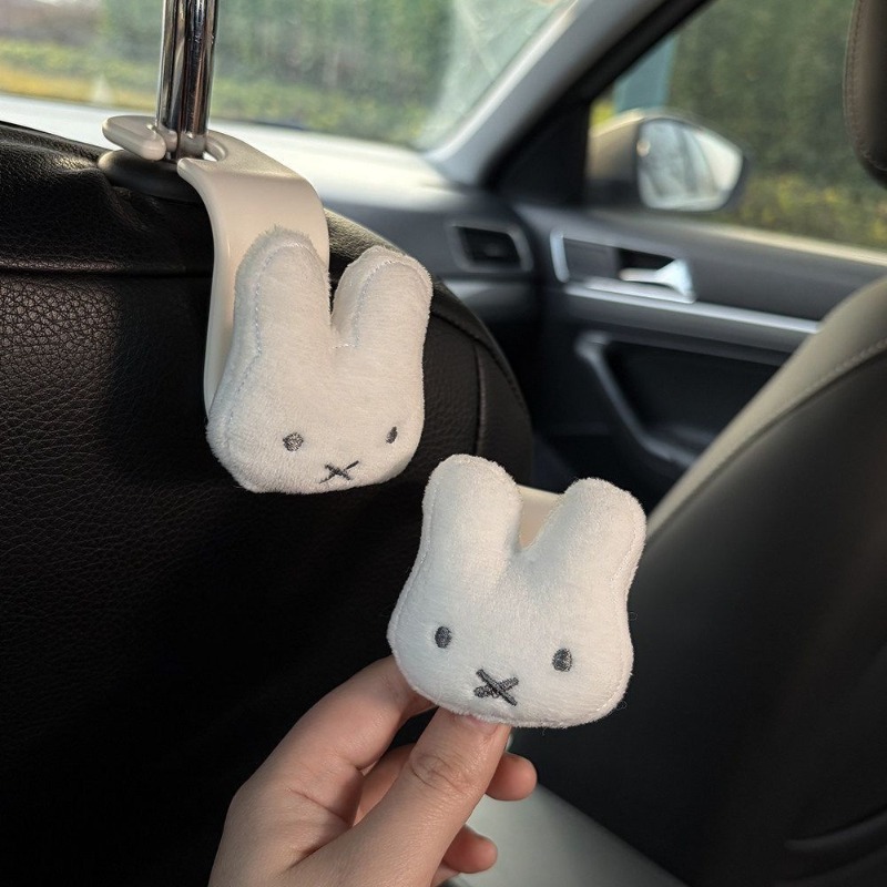 Miffy creative car hook with   - Model Kit Cars のレビューと価格
